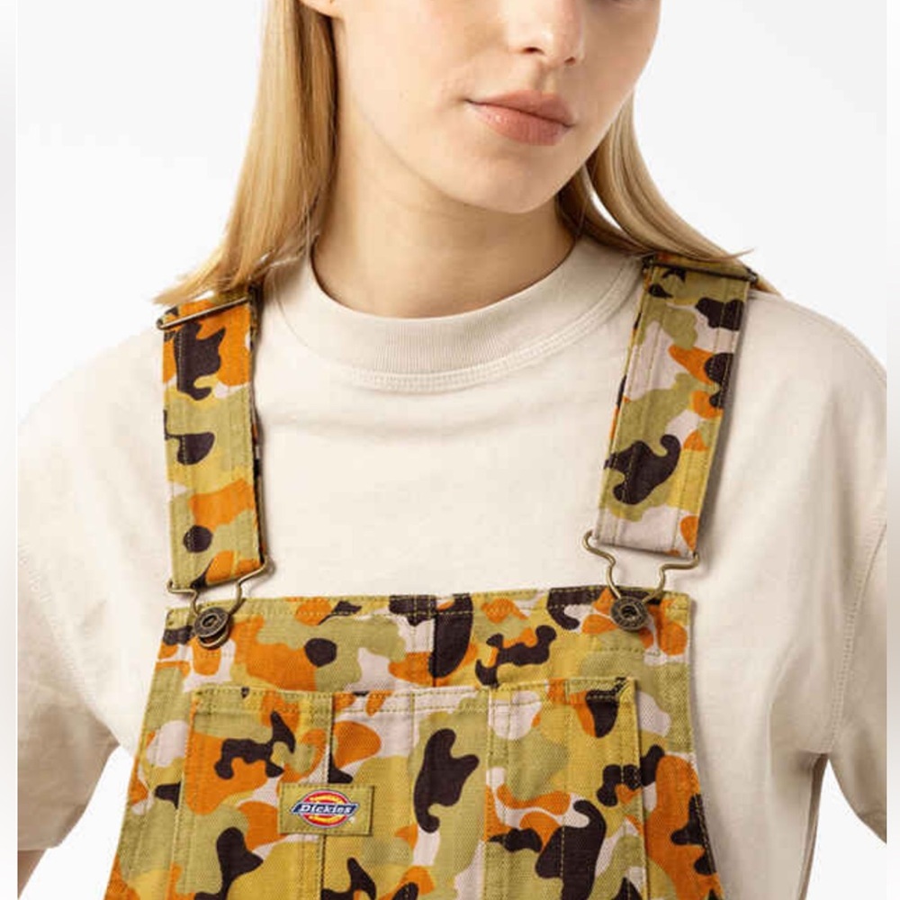 Dickies The Artondale Camo Print Duck Bib Overalls Green Orange Size Small NWT - Picture 3 of 13